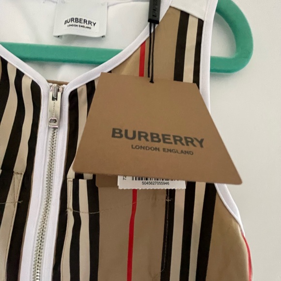Burberry girls Ophelia romper - Picture 6 of 7